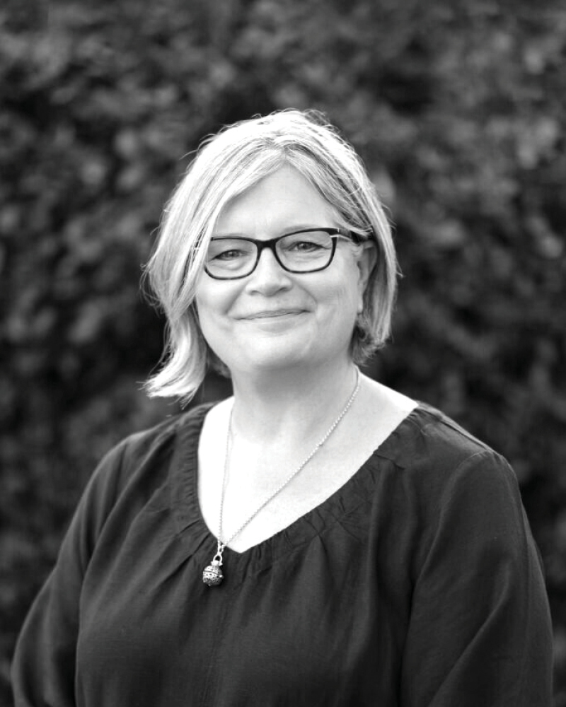 Tracy Hart